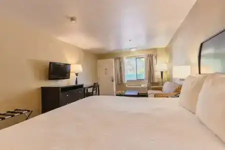 Comfort Inn Yosemite Area - 54