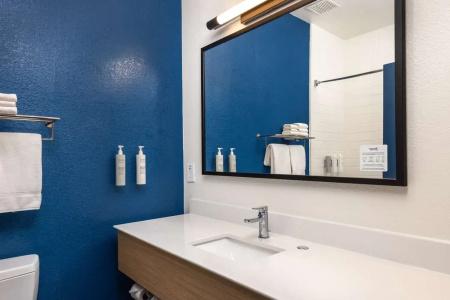La Quinta by Wyndham Houston West at Clay Road - 37