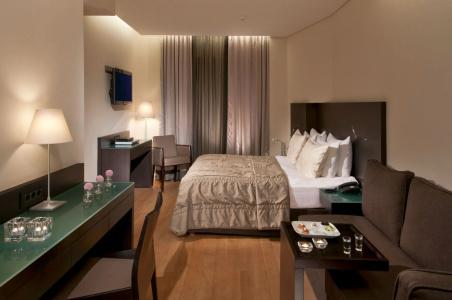o&b Athens Boutique - 106
