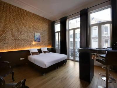 Goodnight Antwerp - 37