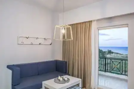 Sea View & Apartment - 74