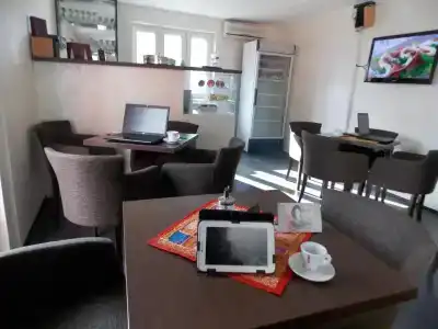 Guest House Miss Depolo - 14