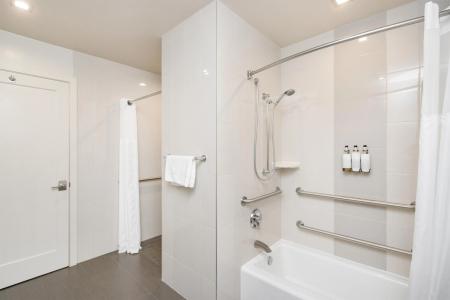 Best Western Plus Dragon Gate Inn - 56