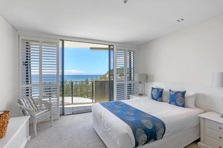 Ambience on Burleigh Beach - 186