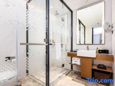 Mainland Chinese Only Hampton by Hilton Dalian Zhongshan - 53