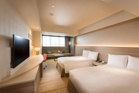 DoubleTree by Hilton Okinawa Chatan Resort - 63