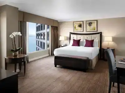 Fairmont Waterfront - 5