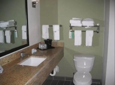 Sleep Inn & Suites -Eisenhower Boulevard - 25