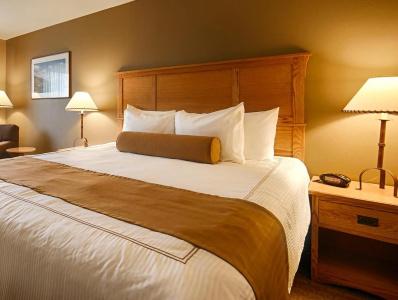 Best Western Plus Grantree Inn - 47