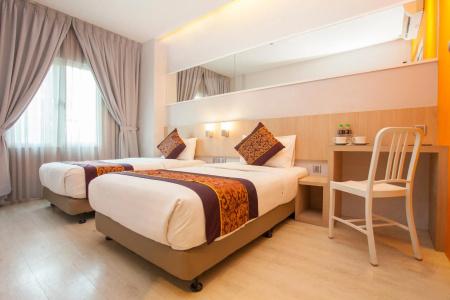 Orange Premier Taman Segar - 6