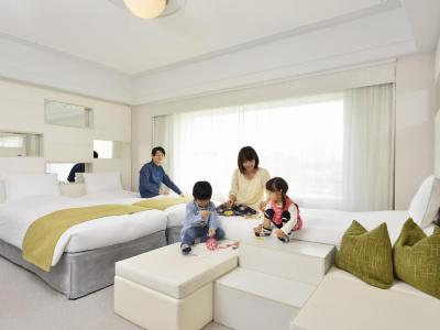 Urayasu Brighton Tokyo Bay - 49