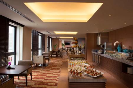Hilton Okinawa Chatan Resort - 18