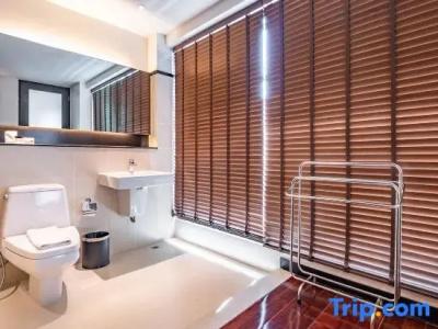Luxe Residence - 101
