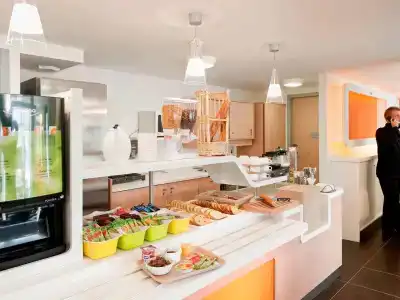 ibis budget Bourges - 9