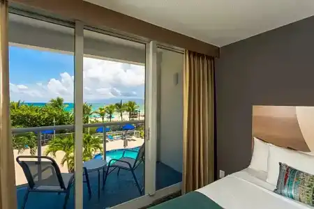Best Western Plus Atlantic Beach Resort - 76