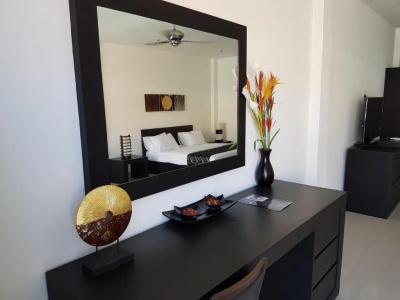 East Suites - 96