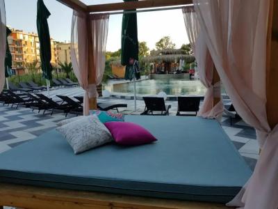 Allure Beach Resort Aparthotel - 5