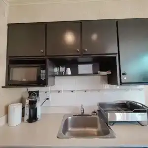 Divya Sutra Suites on Robson Downtown - 27