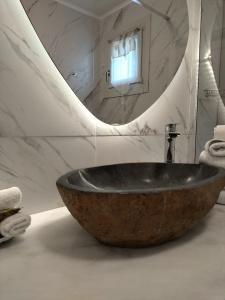 Tharroe of Mykonos Boutique - 44