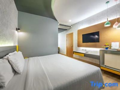 Qiu Sukhumvit - 47