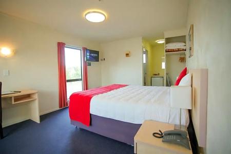 Abbots – and Conference Centre - 40