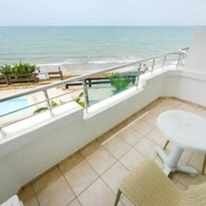 Side Beach Club - 54