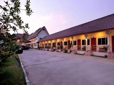 Thon Koon - 40