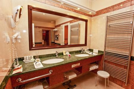 Carlsbad Plaza Medical Spa & Wellness - 9