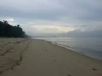 s.n. Plytorn Beach - 10