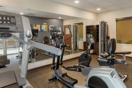 Comfort Suites Airport Convention Center - 22