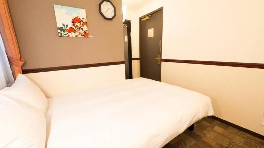 Toyoko Inn Shin-Osaka Chuo-guchi Honkan - 25