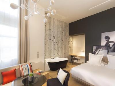 Le Cinq Codet - 79