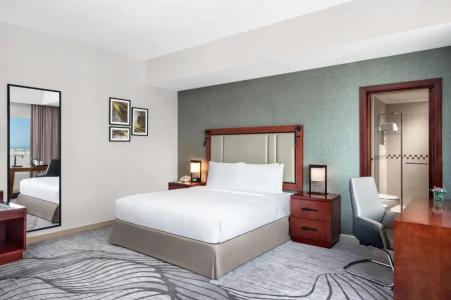 DoubleTree by Hilton Ras Al Khaimah - 55