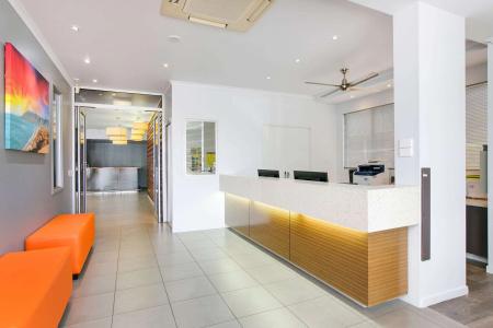 Comfort Inn City - 9