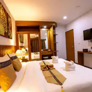 Huen Jao Ban - 37