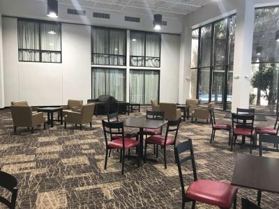 Red Roof Inn Plus+ & Suites Houston – Iah Airport Sw - 22