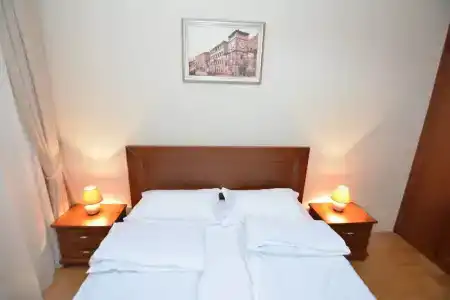 ROOMS & DOBROTSKI DVORI - 55