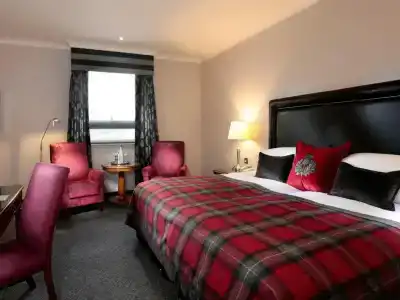 Macdonald Holyrood & Spa - 3