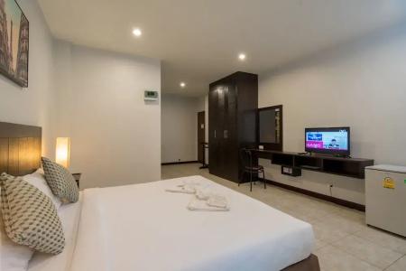 Amarin Patong - 54