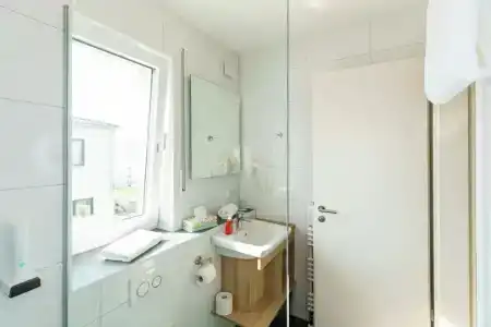Come In - 28