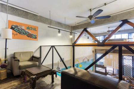Box Hostel n Cafe - 16