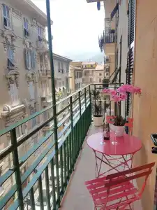 Cinqueterre Behind - 12