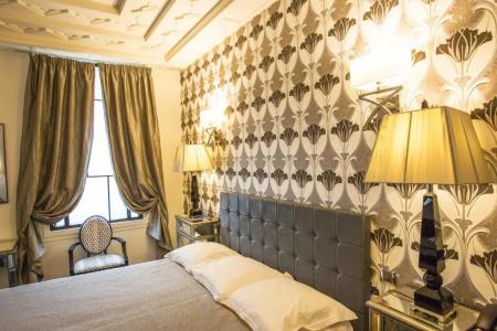 Le Meurice - 83