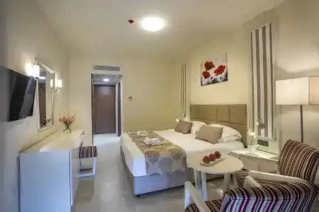 Aquamare Beach & Spa - 4