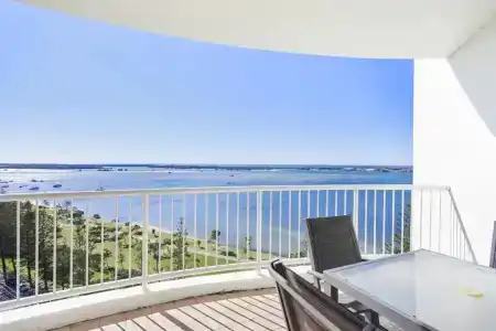 Crystal Bay On The Broadwater - 417