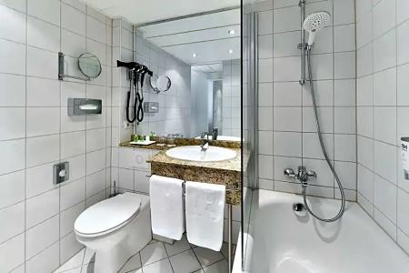Nh Erlangen - 69