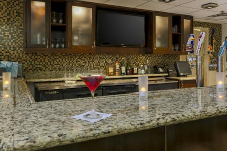 Hilton Garden Inn Dallas/Market Center - 36