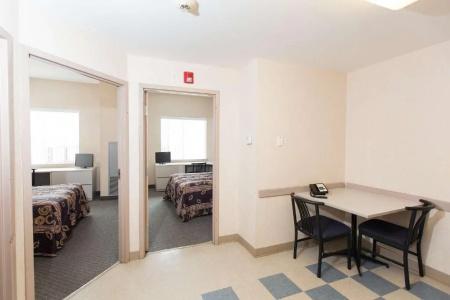 Residence & Conference Centre --Waterloo - 20