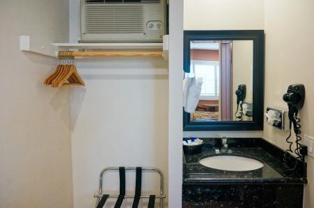 Dunes Inn - Sunset - 7