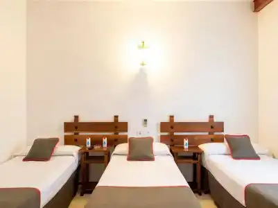 Parador de Santiago - Hostal Reis Catolicos - 25